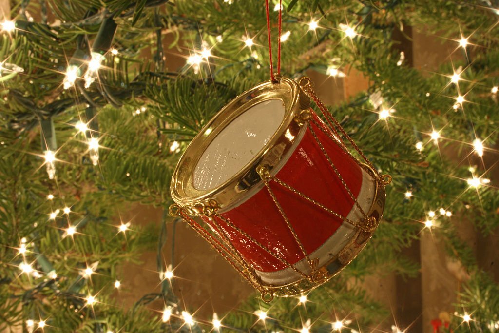 DRUMMER-BOY = Christmas Carols